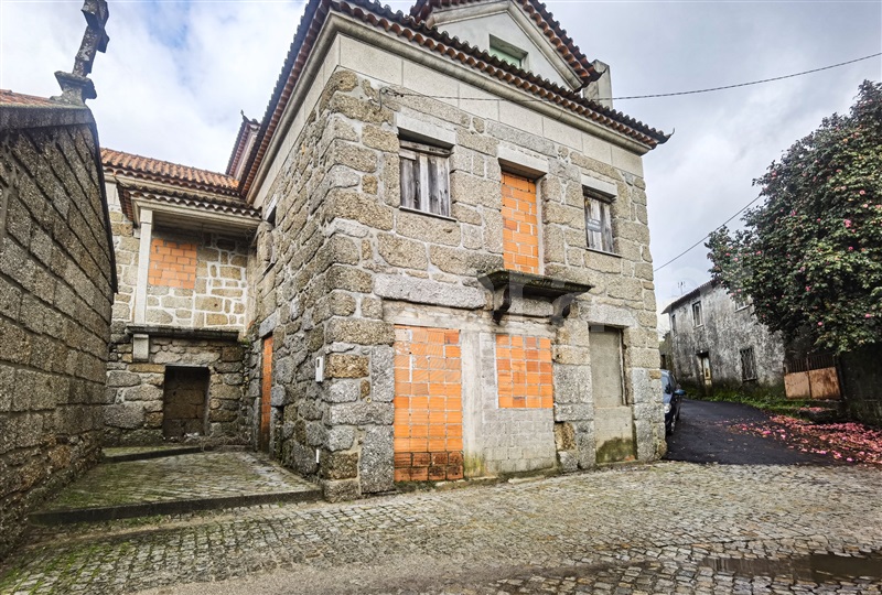 Moradia T4 / Tábua, Ázere e Covelo