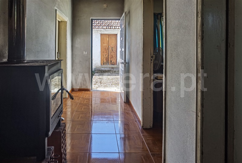 Moradia T4 com Quintal Tábua, São João da Boa Vista - 1338447 - 9