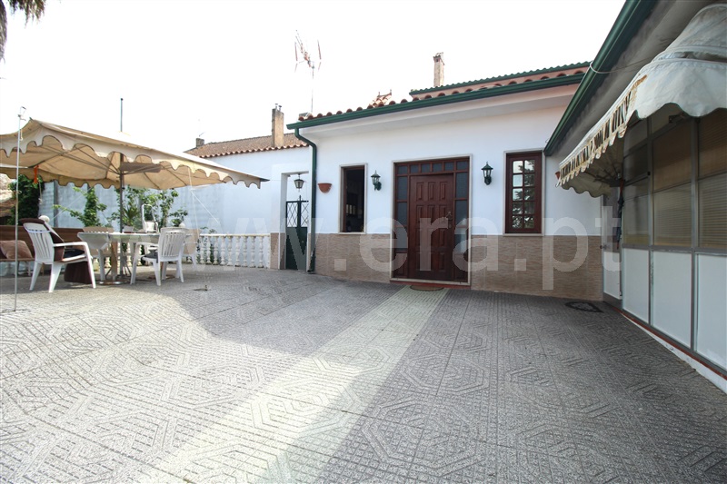 Moradia T4 com Jardim Tomar, Asseiceira - 1478545 - 3