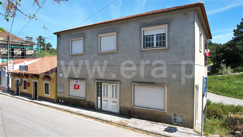 Moradia T4 / Tomar, Sabacheira