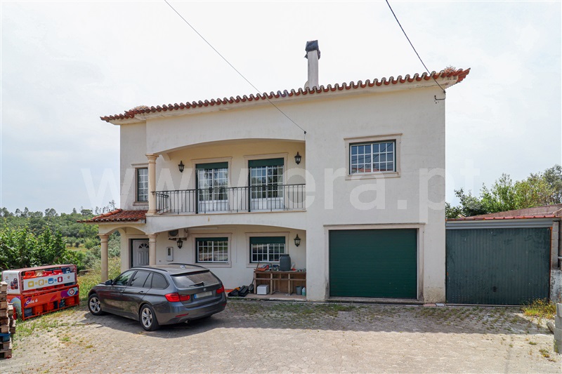 Moradia T4 / Tomar, Sabacheira