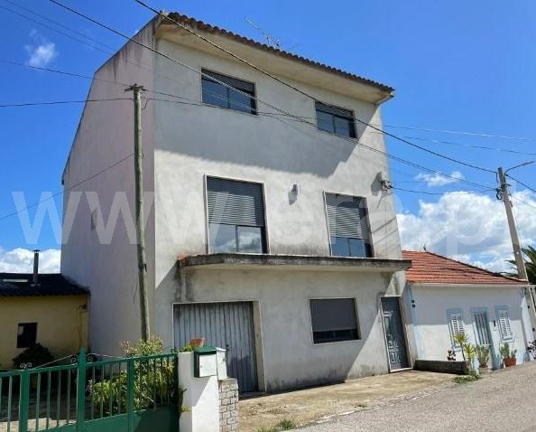 Moradia T4 / Torres Novas, Assentiz