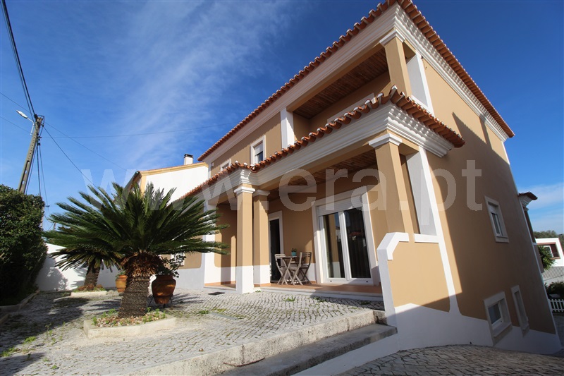 Moradia T4 / Torres Novas, Lapas