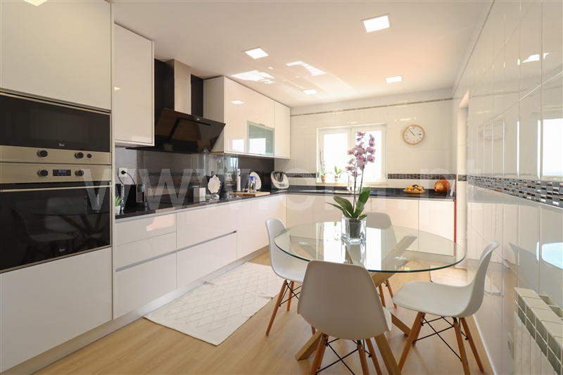 Moradia T4 com Jardim Torres Vedras, São Pedro da Cadeira - 1491166 - 7