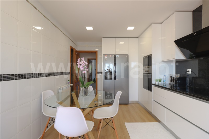 Moradia T4 com Jardim Torres Vedras, São Pedro da Cadeira - 1491166 - 8