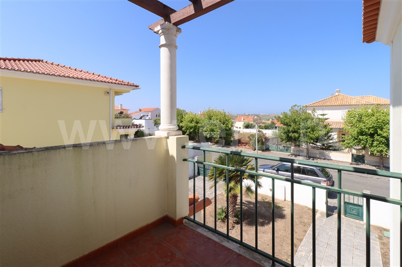 Moradia T4 com Jardim Torres Vedras, São Pedro da Cadeira - 1491166 - 16