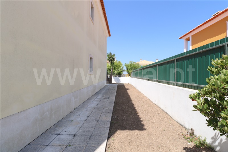 Moradia T4 com Jardim Torres Vedras, São Pedro da Cadeira - 1491166 - 17