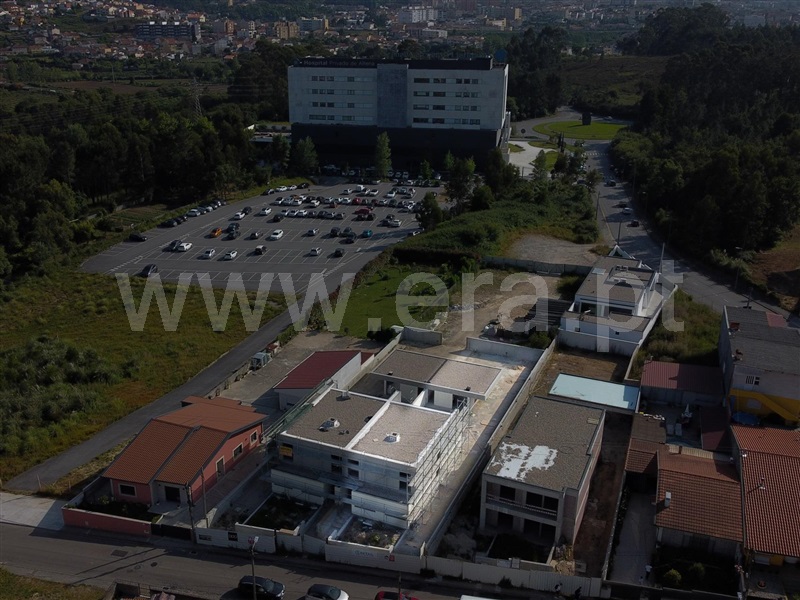 Moradia T4 / Valongo, Alfena