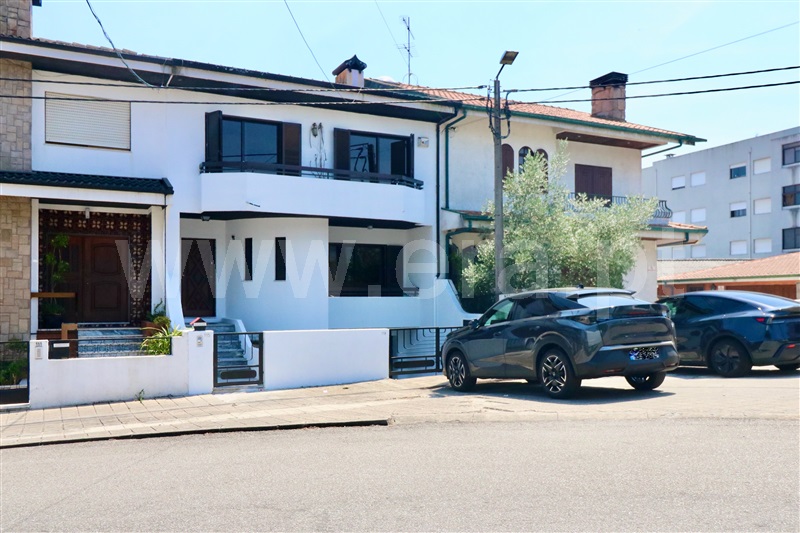 Moradia T4 / Valongo, Ermesinde