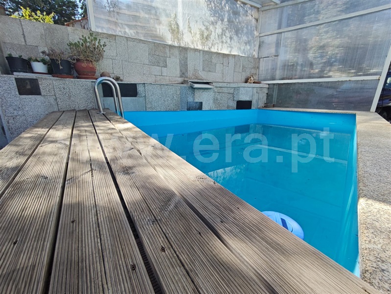 Moradia T4 / Valpaços, Valpaços e Sanfins