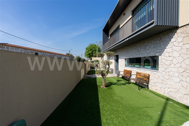 Moradia T4 à venda em Vilar de Pinheiro, Vila do Conde — foto 2