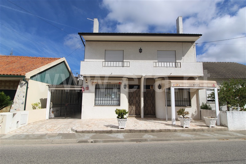 Moradia T4 / Vila Nova da Barquinha, Vila Nova da Barquinha