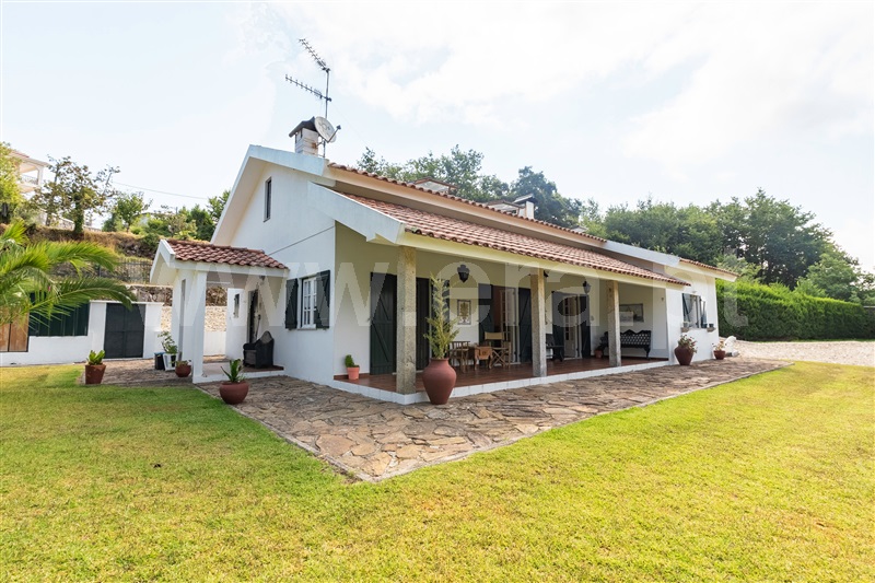 Moradia T4 à venda em Candemil e Gondar, Vila Nova de Cerveira — foto 2