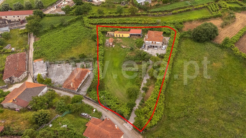 Moradia T4 / Vila Nova de Cerveira, Covas