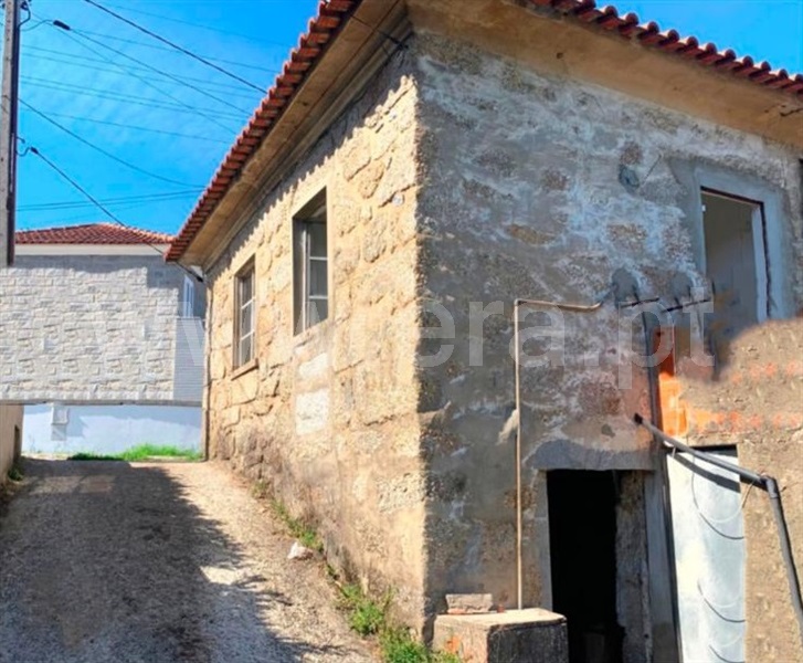 Moradia T4 / Vila Nova de Famalicão, Delães