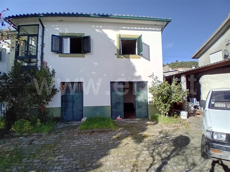 Moradia T4 / Vila Pouca de Aguiar, Sabroso de Aguiar