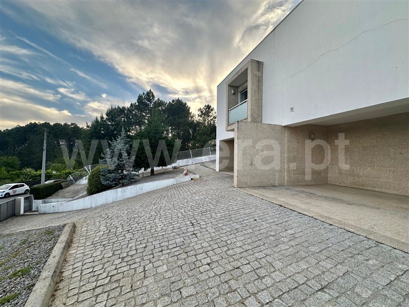 Moradia T4 com Jardim Vila Real, Andrães - 1396713 - 27