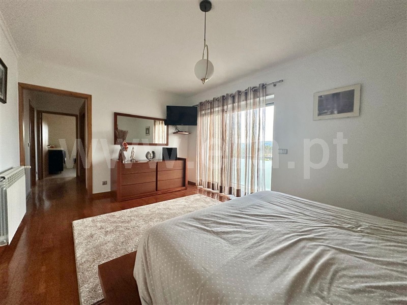 Moradia T4 com Jardim Vila Real, Andrães - 1396713 - 37