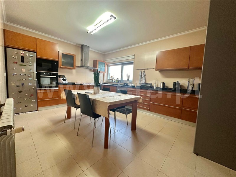 Moradia T4 com Jardim Vila Real, Andrães - 1396713 - 39