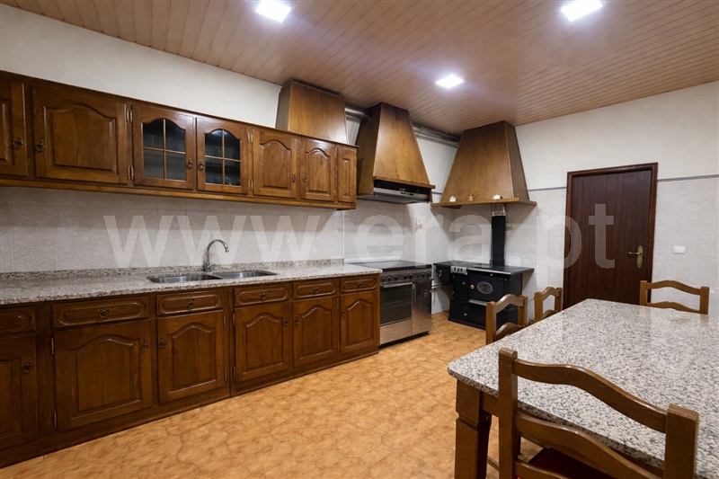Moradia T4 à venda em Nogueira e Ermida, Vila Real — foto 13