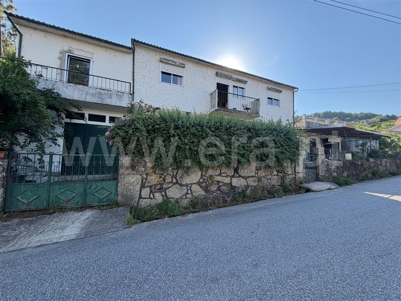 Moradia T4 / Vila Real, Vila Marim