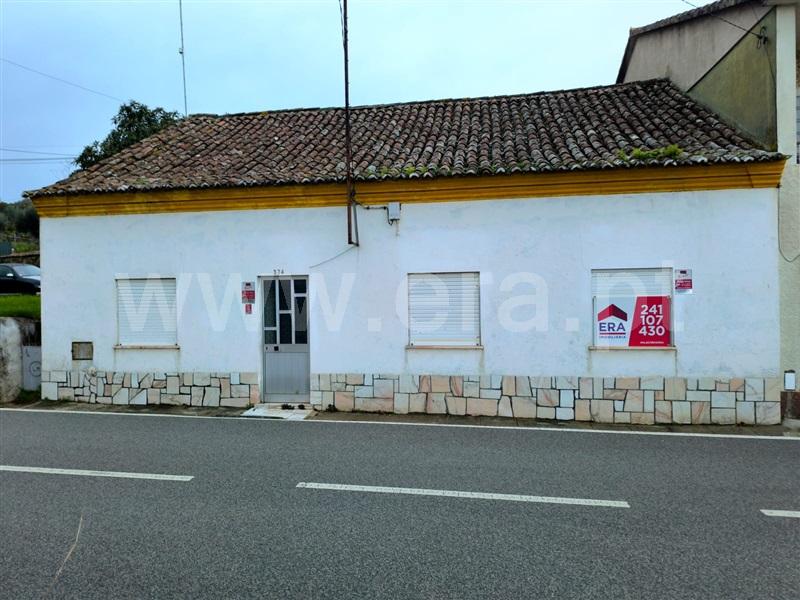 Moradia T5 / Abrantes, Mouriscas