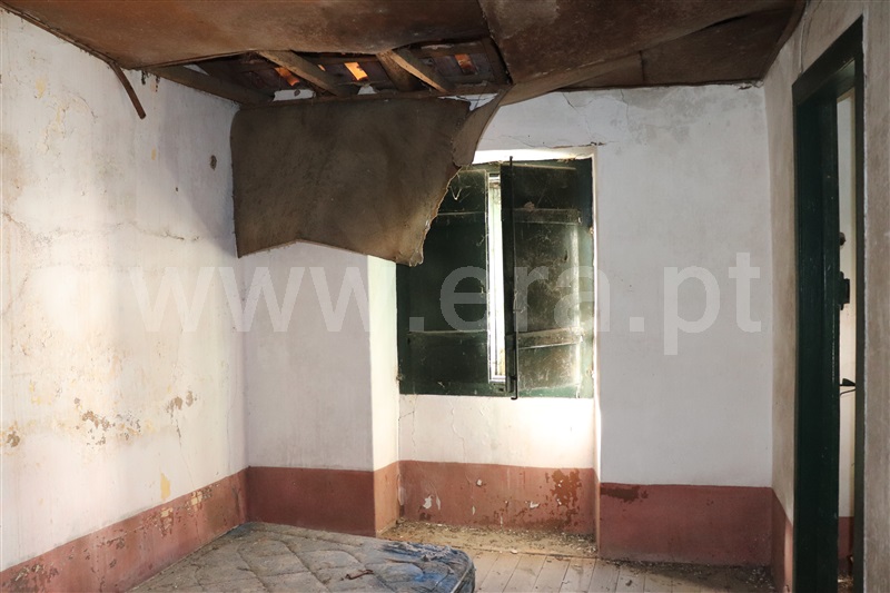 Moradia T5 Abrantes, Rio De Moinhos - 1388747 - 2