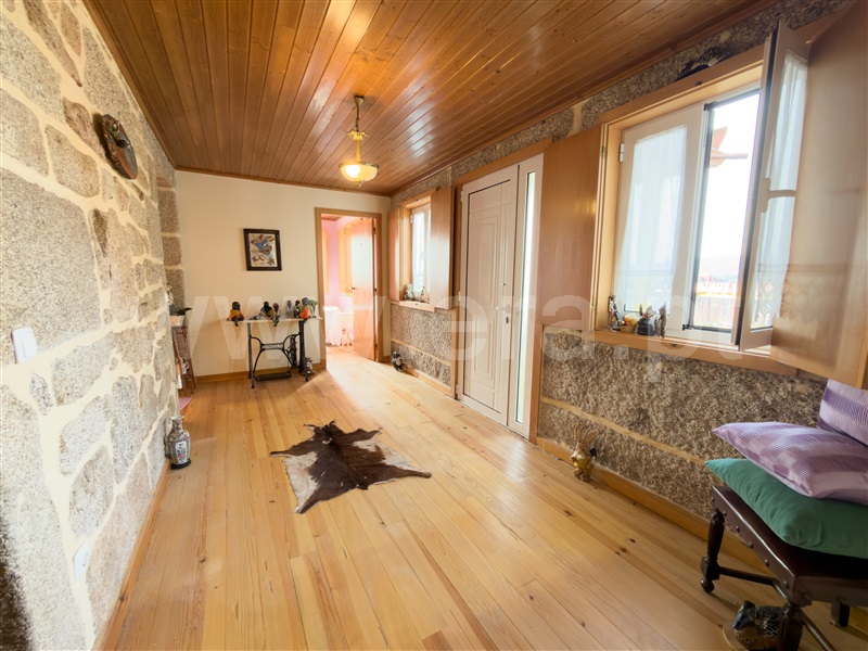 Moradia T5 / Arcos de Valdevez, Cabana Maior