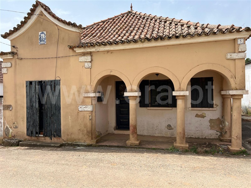 Moradia T5 / Bombarral, Bombarral e Vale Covo
