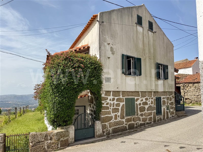 Moradia T5 à venda em Celorico (São Pedro e Santa Maria) e Vila Boa do Mondego, Celorico da Beira — foto 3