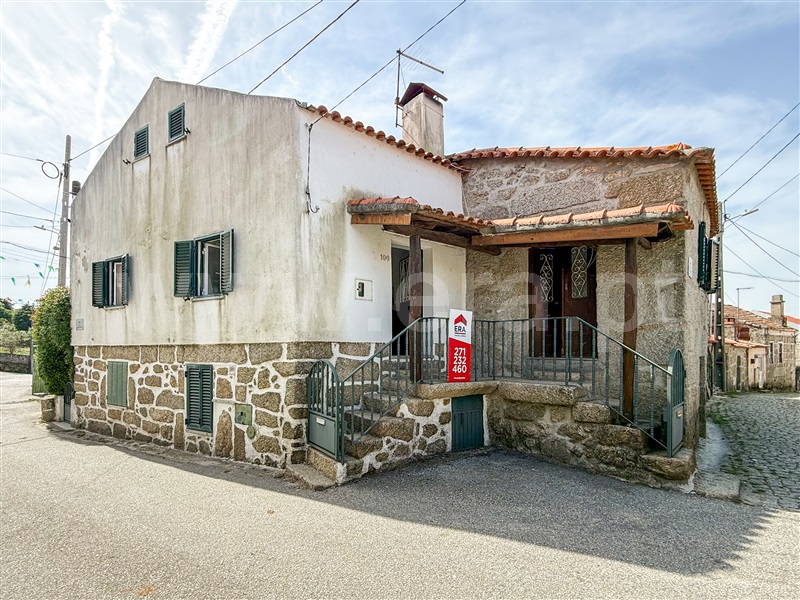 Moradia T5 / Celorico da Beira, Celorico (São Pedro e Santa Maria) e Vila Boa do Mondego