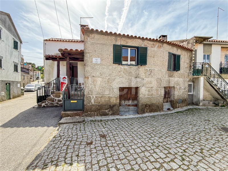 Moradia T5 à venda em Celorico (São Pedro e Santa Maria) e Vila Boa do Mondego, Celorico da Beira — foto 5