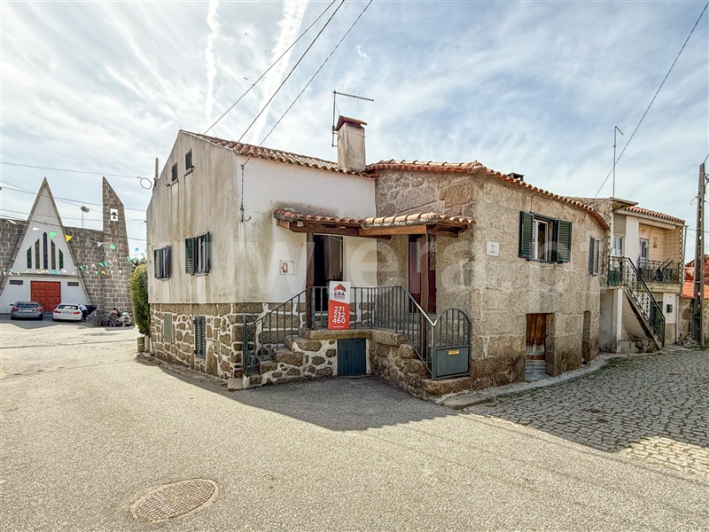 Moradia T5 à venda em Celorico (São Pedro e Santa Maria) e Vila Boa do Mondego, Celorico da Beira — foto 4