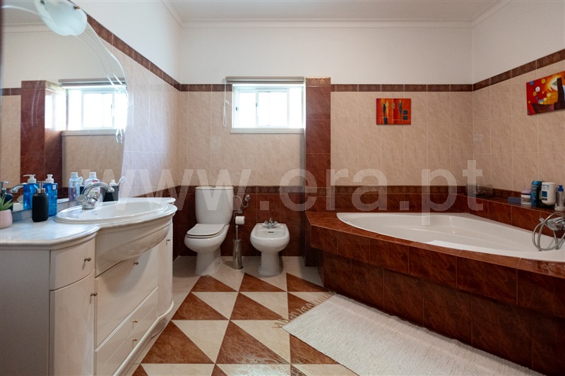 Moradia T5 à venda em Covilhã e Canhoso, Covilhã — foto 16