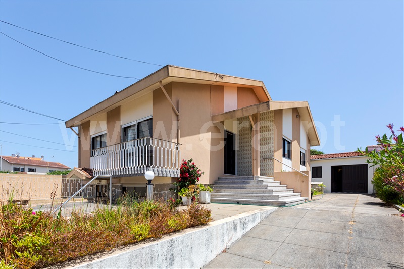 Moradia T5 com Terreno Espinho, Anta III - 1488072 - 14