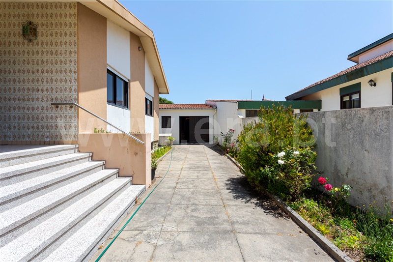 Moradia T5 com Terreno Espinho, Anta III - 1488072 - 15