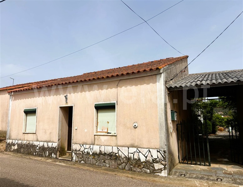 Moradia T5 / Ferreira do Zêzere, Igreja Nova do Sobral