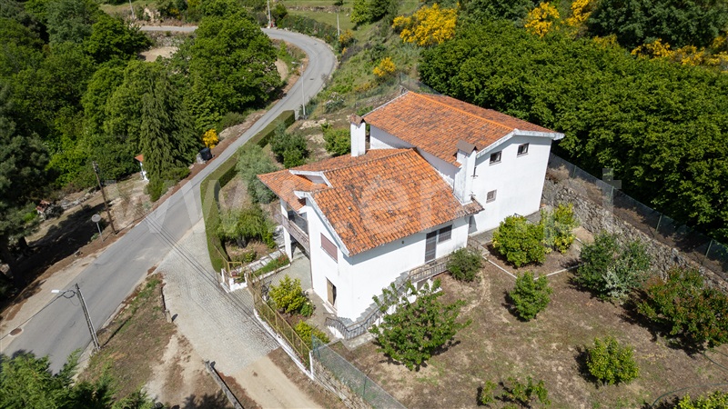 Moradia T5 à venda em Cepões, Meijinhos e Melcões, Lamego — foto 2