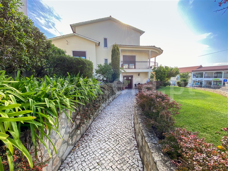 Moradia T5 / Leiria, Santa Catarina da Serra e Chainça