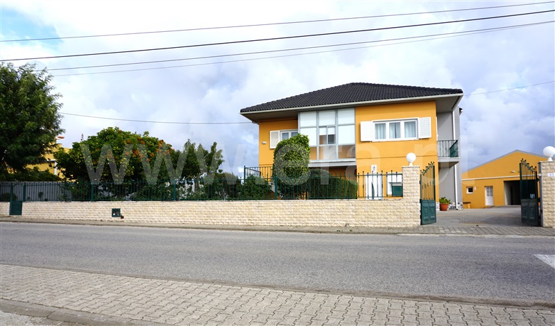 Moradia T5 / Lourinhã, Santa Bárbara