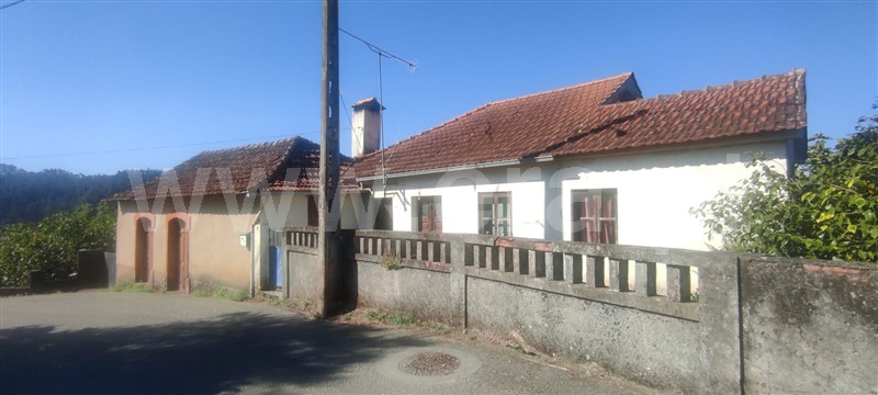 Moradia T5 / Mortágua, Espinho