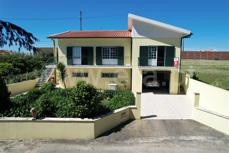 Moradia T5 com Terreno Óbidos, Usseira - 1401320 - 2