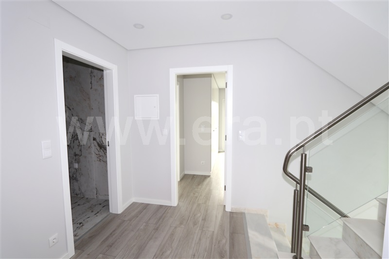 Moradia T5 Odivelas, Pontinha e Famões - 1442027 - 8