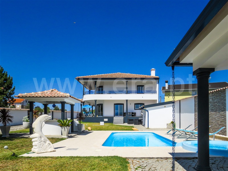 Moradia T5 / Oliveira do Hospital, Ervedal da Beira