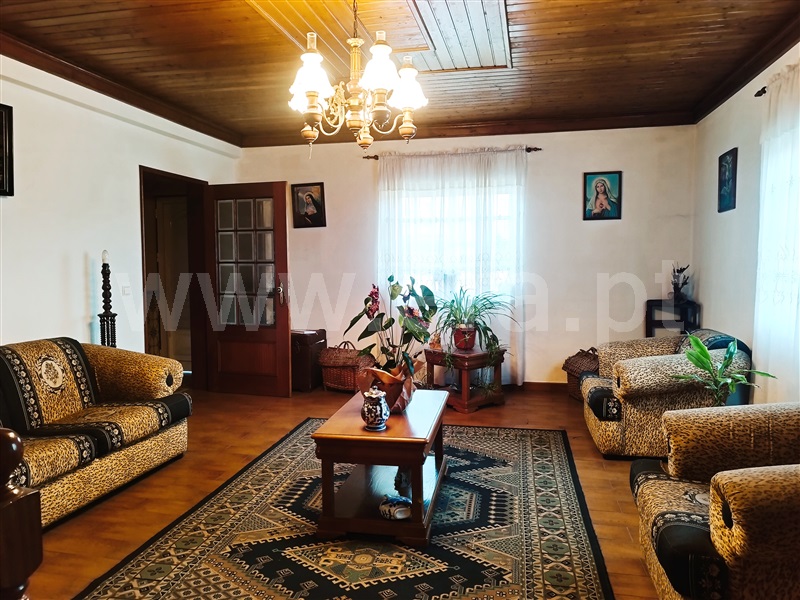 Moradia T5 Oliveira do Hospital, Lagos da Beira e Lajeosa - 1299864 - 1