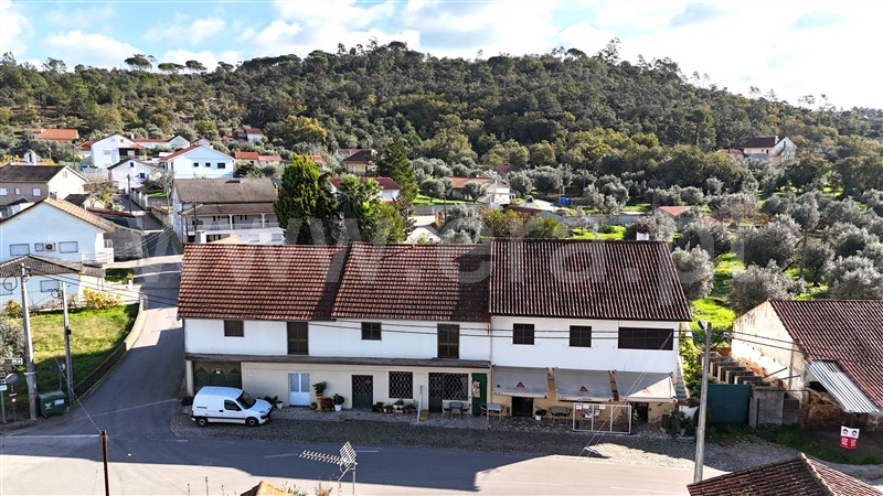Moradia T5 / Ourém, Freixianda, Ribeira do Fárrio e Formigais