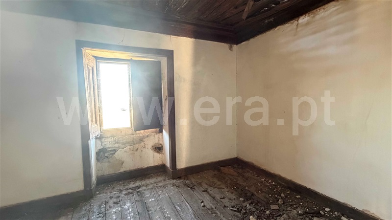 Moradia T5 à venda em Freixianda, Ribeira do Fárrio e Formigais, Ourém — foto 11