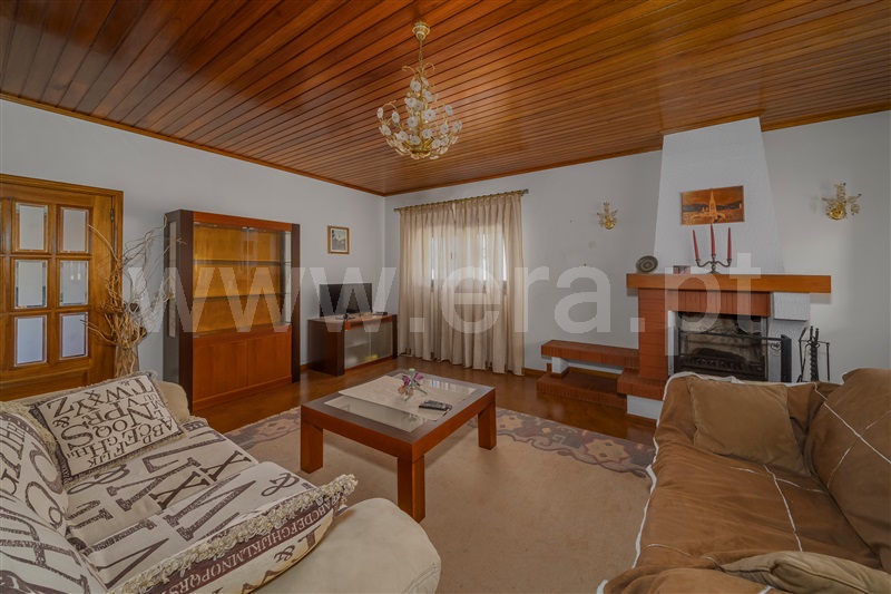 Moradia T5 Paços de Ferreira, Sanfins Lamoso Codessos - 1452800 - 8