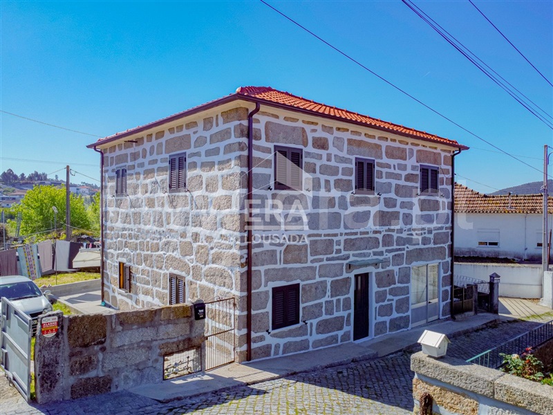 Moradia T5 / Penafiel, Rans
