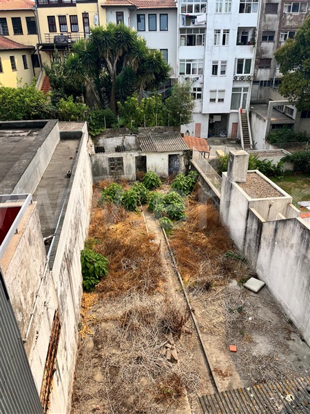 Moradia T5 à venda em Faria Guimarães, Porto — foto 3